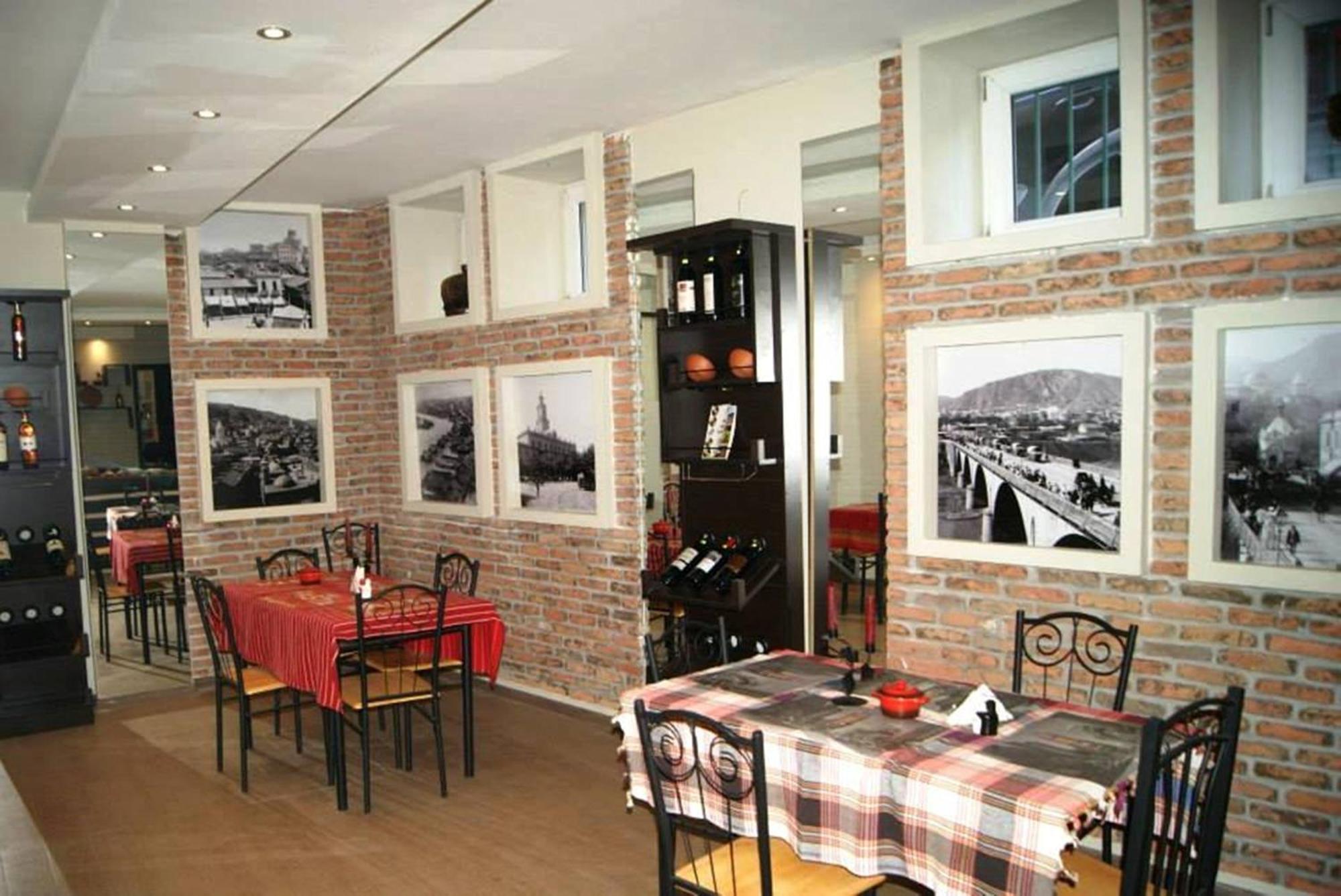 Tbiliseli 3* Тбілісі